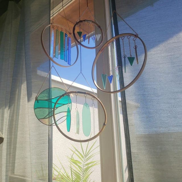 2h Glass Art Workshop, create your Suncatcher! Gallery Image 4