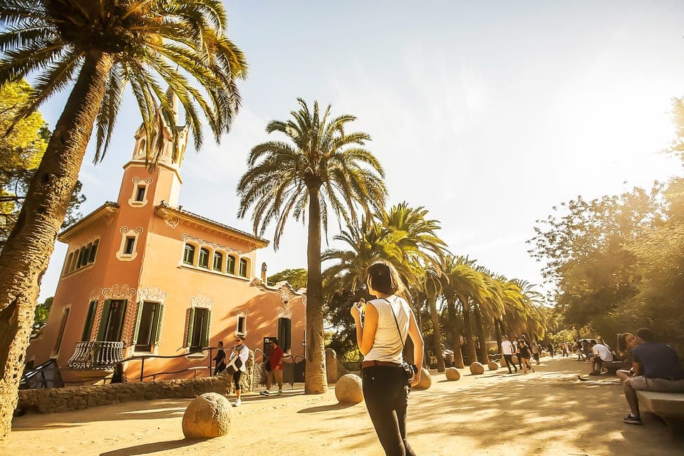 Park Güell Admission Ticket Gallery Image 3