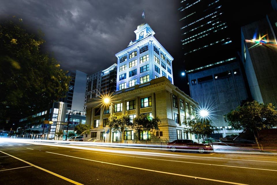 Tampa Terrors: Spirits & Spirits Haunted Pub Crawl Gallery Image 4