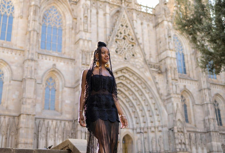 29. Instagram tour of Barcelona with a private photographer - Image 29