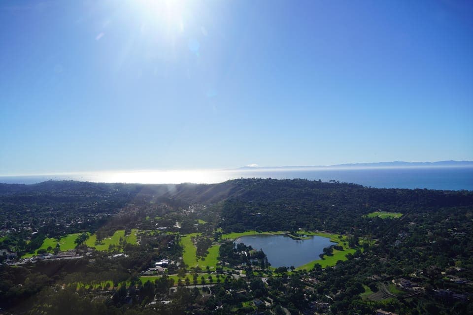 Downtown Santa Barbara Helicopter Tour Gallery Image 3