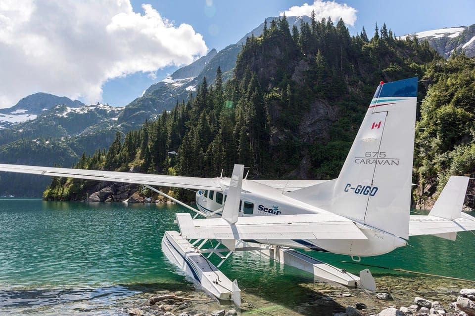 Glacier & Alpine Lake Flight Adventure Gallery Image 2