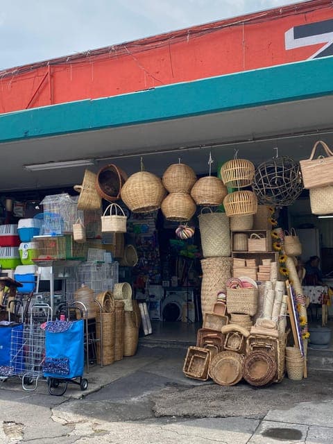 35. Markets Tour - Image 35