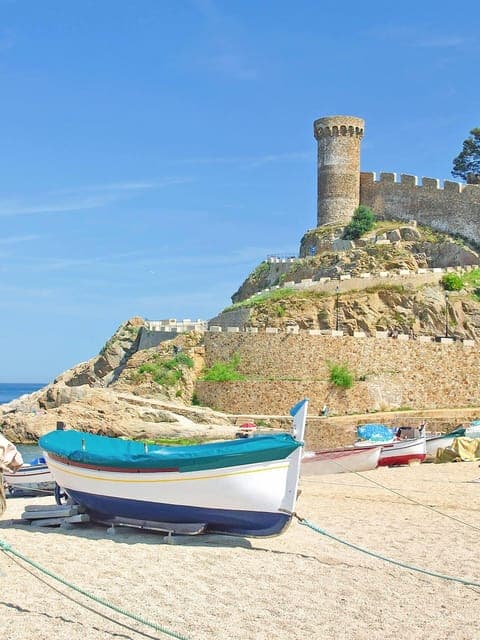 Explore Costa Brava & Tossa de Mar: Trails, snorkel & meal Gallery Image 3