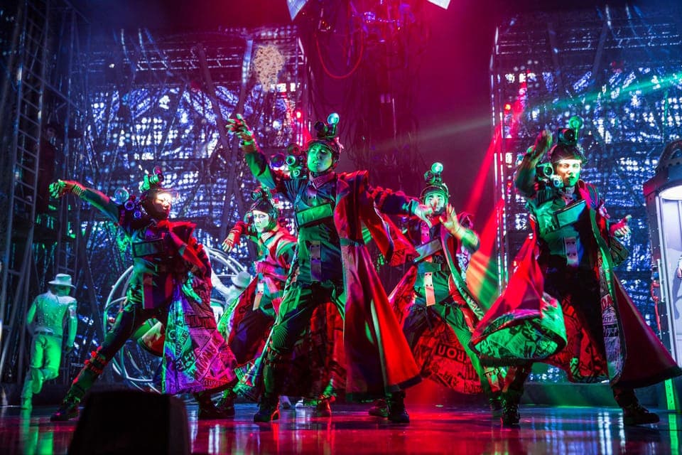 MJ One Show VIP Experience Gallery Image 3