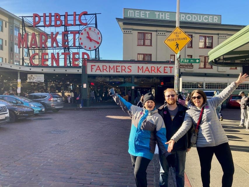 Pike Place Market Tasting Tour with Art & Music Gallery Image 2
