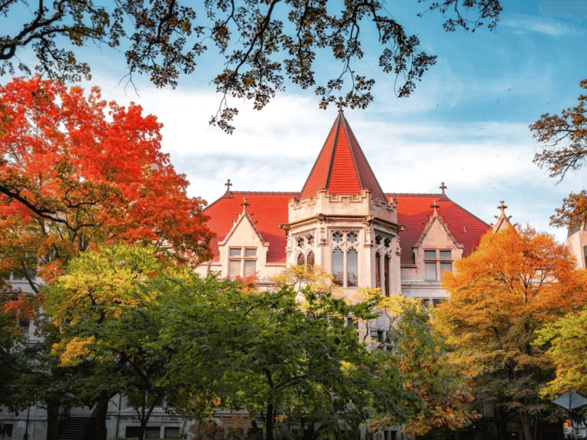 22. University of Chicago Student-Led Campus Tour - Image 22