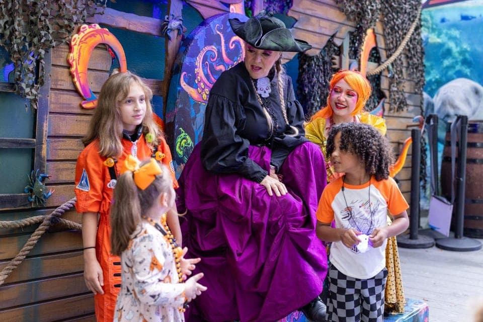 ZooTampa at Lowry Park Ticket with After Hours Option Gallery Image 1