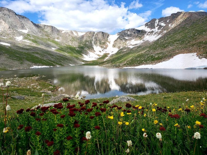 Trip to Mount Blue Sky Summit and Glacial Lake Gallery Image 2