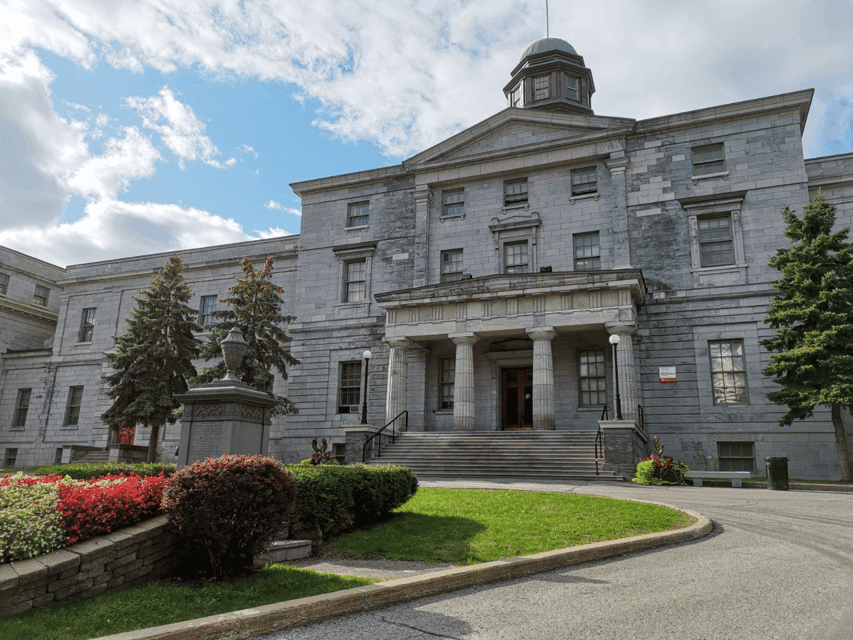 McGill University Guided Walking Tour Gallery Image 3