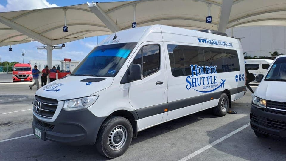 Cancun Aiport to Holbox Ferry Shared Shuttle - Image 3