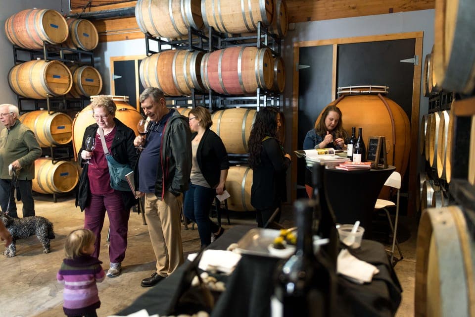 Woodinville Wine Country: Downtown Wine Tasting Pass Gallery Image 3