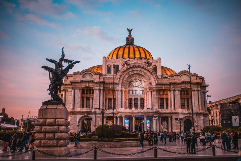 Guided Tour Mexico City:Anthropology Museum, Historic Center Gallery Image 2