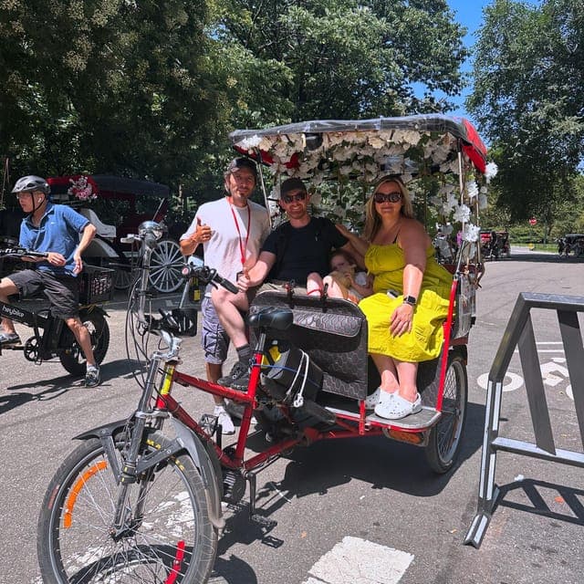 Guided Pedicab Tour of Central Park Gallery Image 3