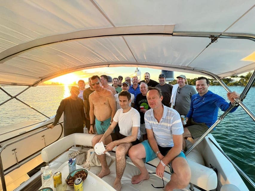 Private City Cruise of Miami Beach with French Guide Gallery Image 4