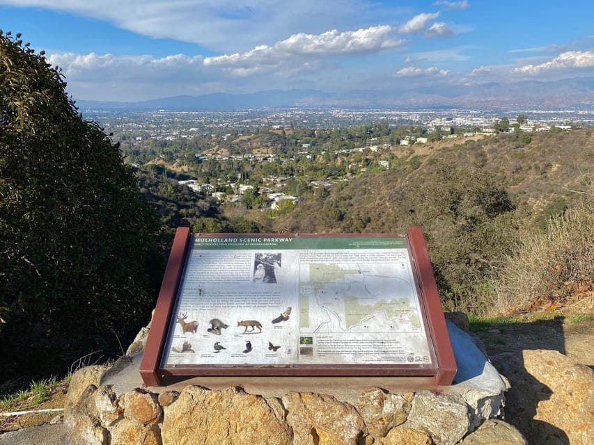 39. Mulholland Drive and Santa Monica Private Tour - Image 39