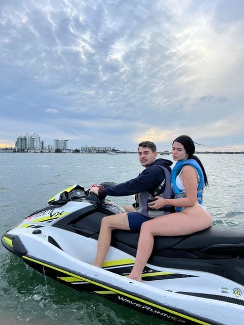 Miami Beach: Jetski Rental Experience with Boat and Drinks Gallery Image 2