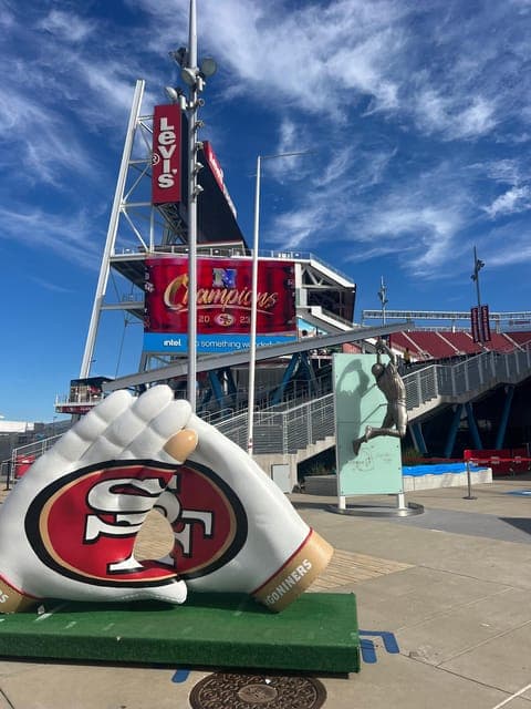 San Francisco Airport 1-Way Transfer to/from the City Gallery Image 2