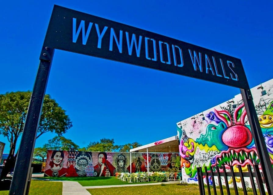 Double-Decker Bus Tour with Optional Boat Cruise Gallery Image 3