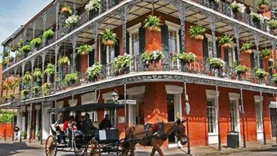 32. French Quarter Tour with Local Guide and Creole Stories - Image 32