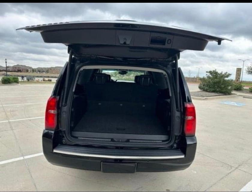 Calgary Airport: Private Transfer to Red Deer Gallery Image 2