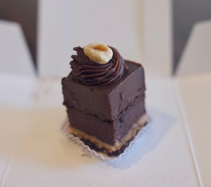 Back Bay Chocolate and Art Galleries Guided Tour - Image 1
