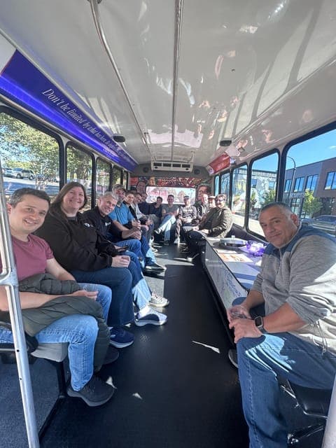 Hop-On Hop-Off Bus City Tour with walking stops Gallery Image 3