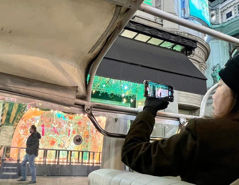 Christmas Lights Tuk Tuk Tour Gallery Image 4