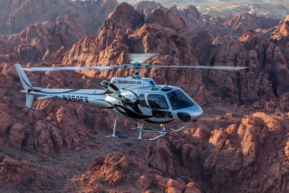 Valley of Fire Helicopter with Scenic Landing Gallery Image 2