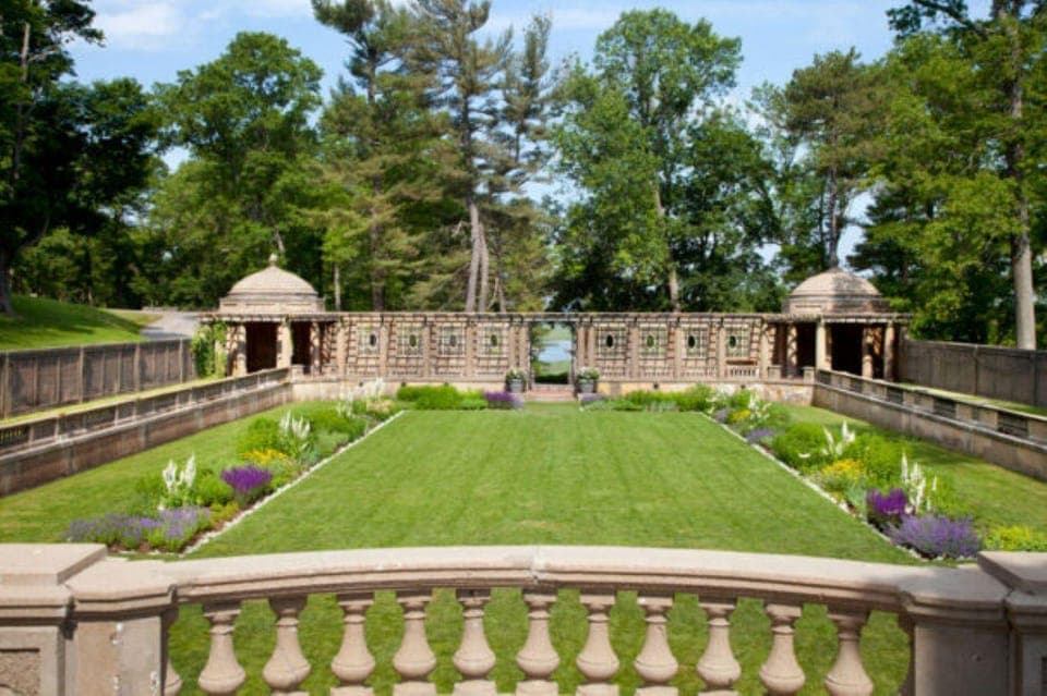 23. Day Trip from Boston: Hollywood & History Tour, Crane Estate - Image 23