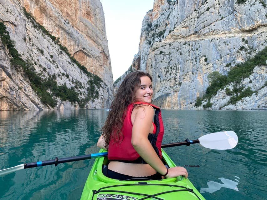 Kayak rental in the Mont-rebei gorge Gallery Image 4