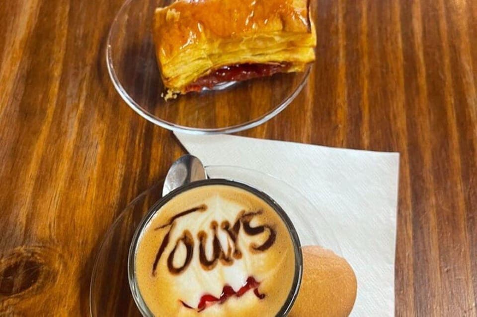 The Ultimate Little Havana Food Tour Gallery Image 1