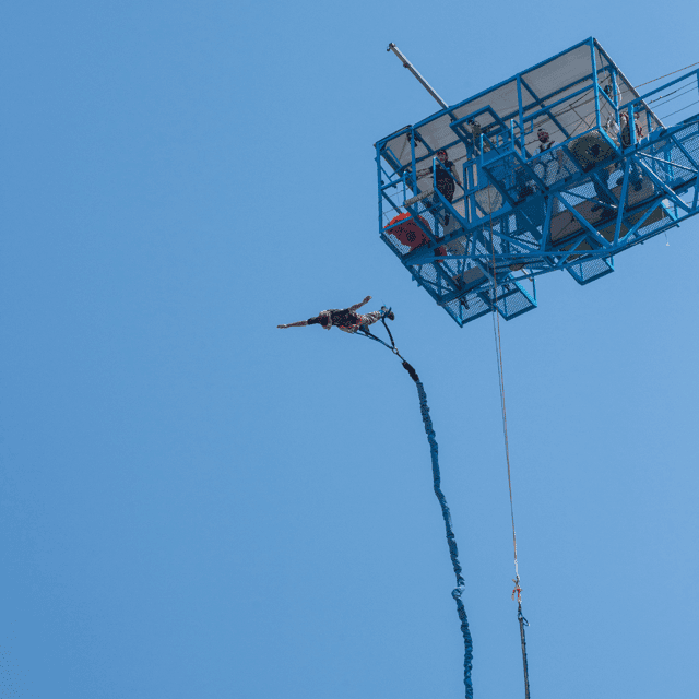 Bungee Jump + Mini-golf (Combined Offer) Gallery Image 1