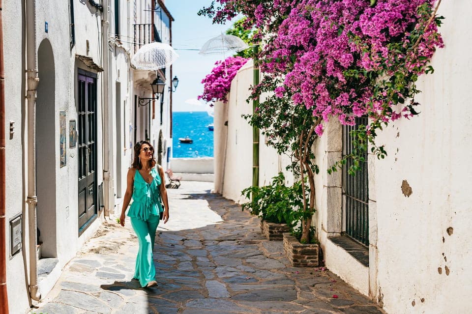 Dali Museum, House and Cadaques Guided Tour Gallery Image 3