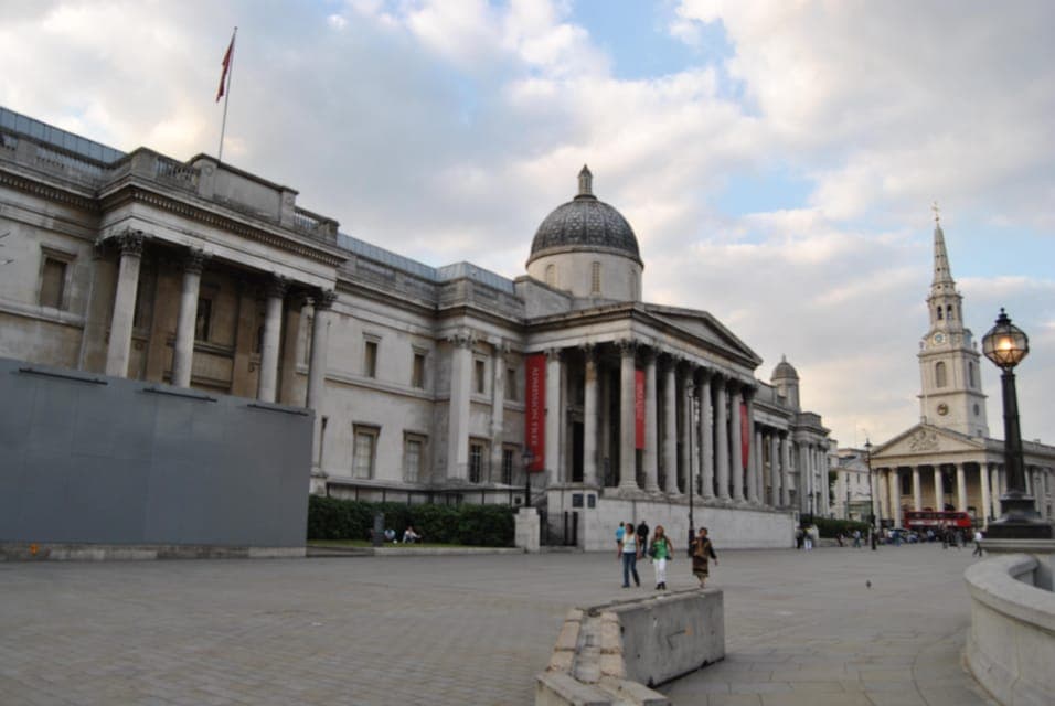 Private walking tour of London Gallery Image 3