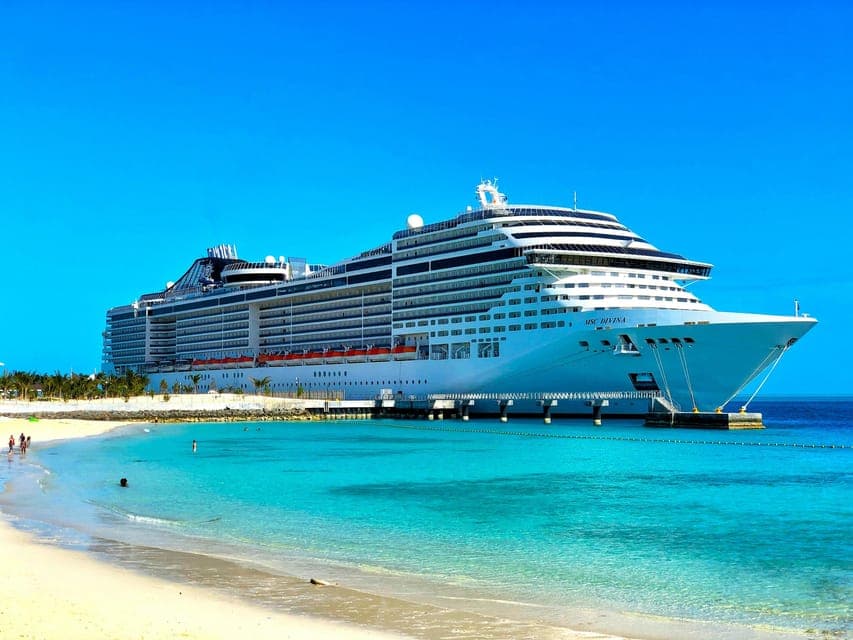 Private Cape Liberty to JFK Transfer–Your Exclusive Ride Gallery Image 4
