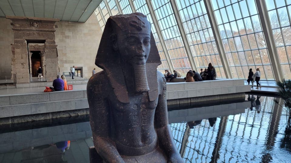 Metropolitan Museum: "Secrets of the MET" Experience Gallery Image 3