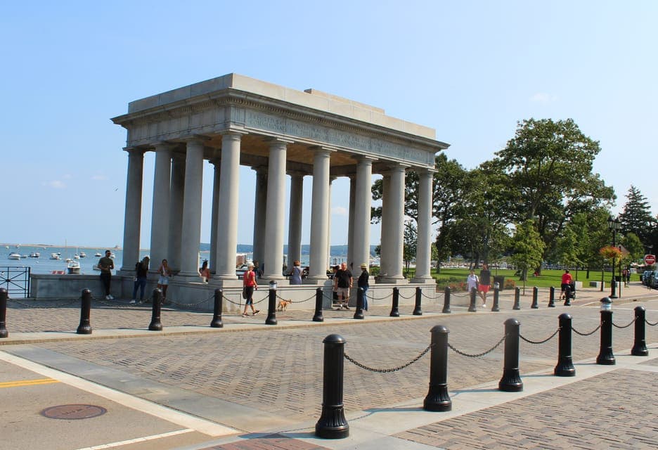 Cape Cod and Plymouth Day Tour Gallery Image 2