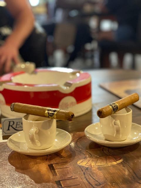 Little Havana: Cigar & Rum Tasting Experience - Image 8