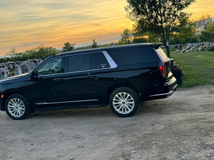 Fenway Park Limo Service, Boston Logan Airport Car Service Gallery Image 4