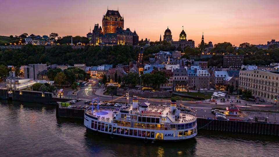 24. Québec City: Evening Cruise with Live DJ - Image 24