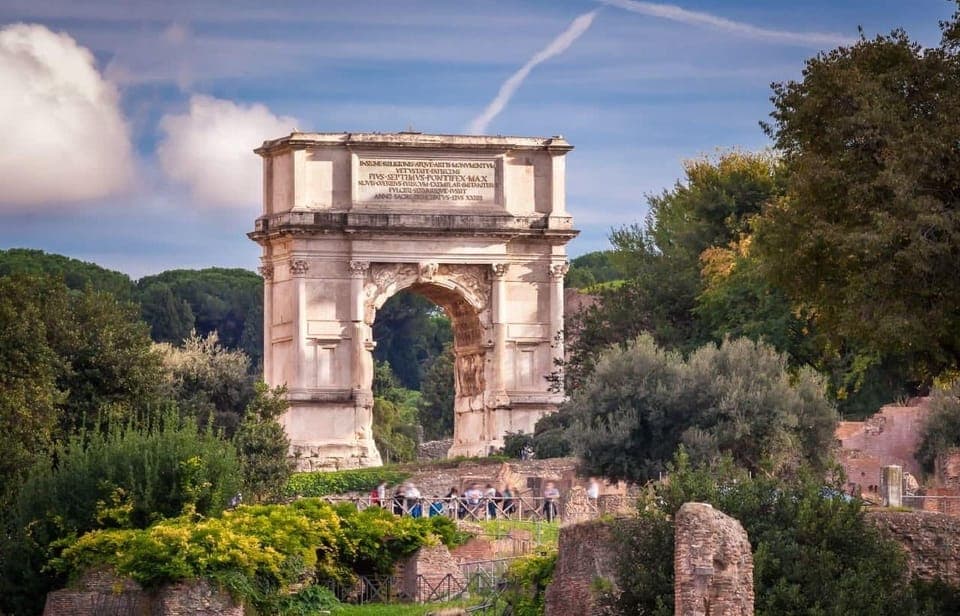 Colosseum Arena and Arches Guided Tour Gallery Image 4