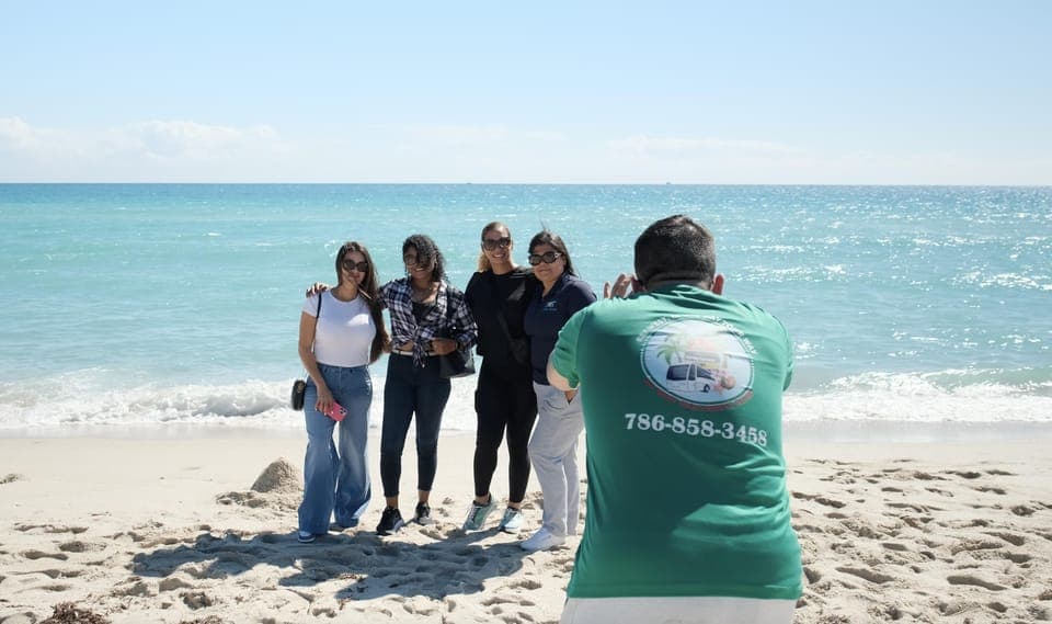 Miami City Tour: 5 Sites, 4 Stops, One Epic Experience Gallery Image 3