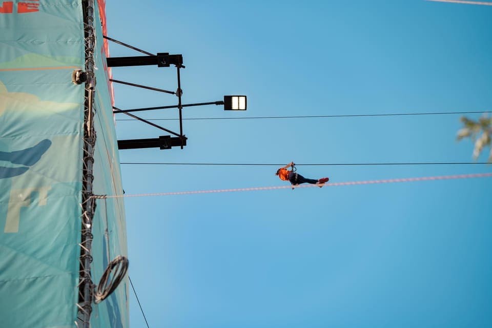 Montreal Old Port: Urban Zipline Ticket Gallery Image 3