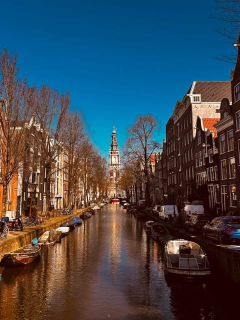 See Amsterdam Different with a Walking Tour and a Pint Gallery Image 4