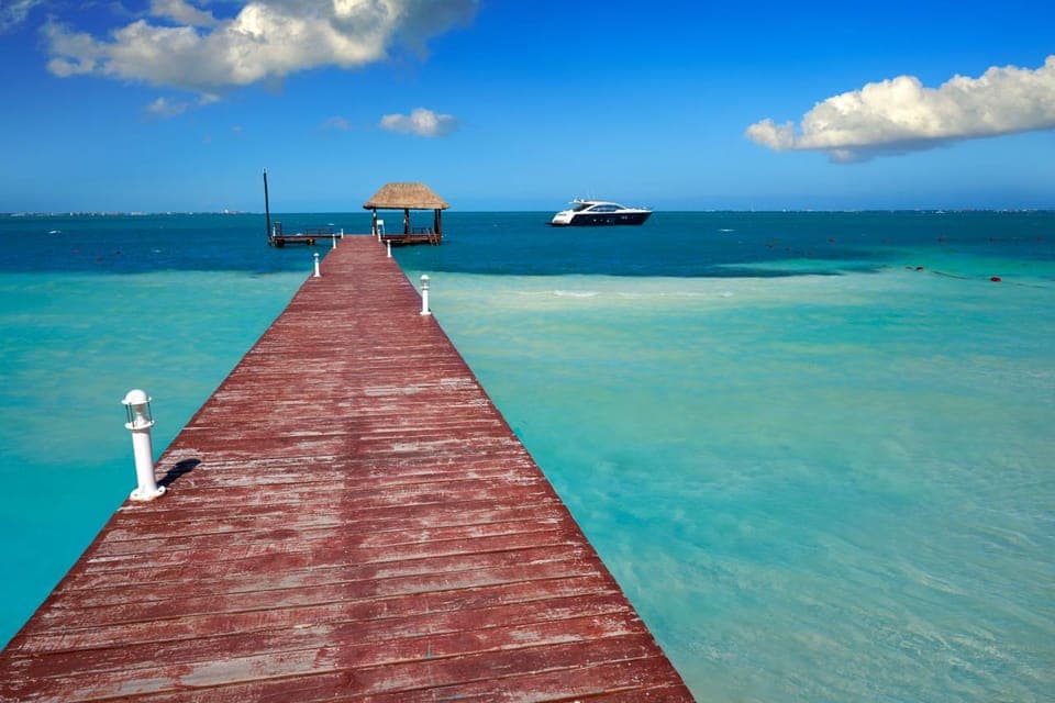 Private Couples Paradise Explore the Best of Cancun Together Gallery Image 2