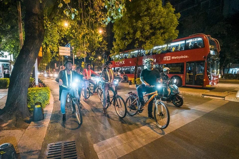Night Street Food Bike Tour Mexico City Gallery Image 1
