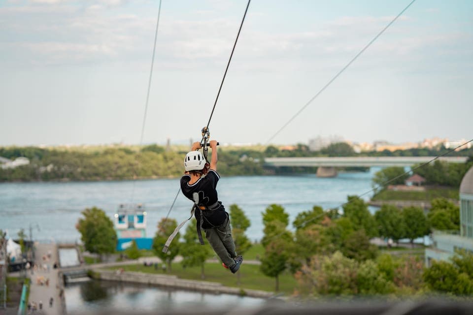 Montreal Old Port: Urban Zipline Ticket Gallery Image 4