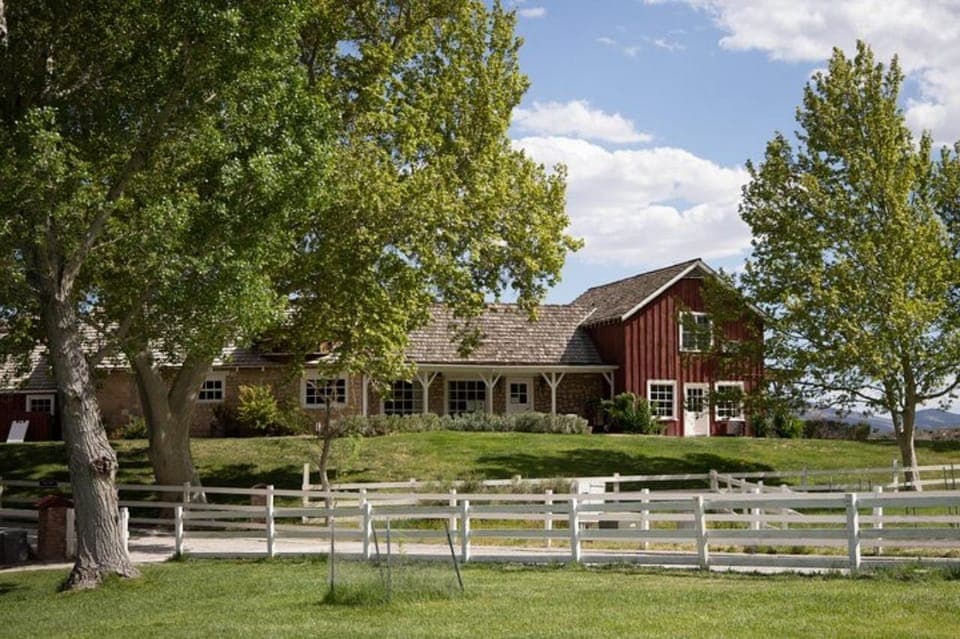 Spring Mountain Ranch Hike and House Visit Gallery Image 3