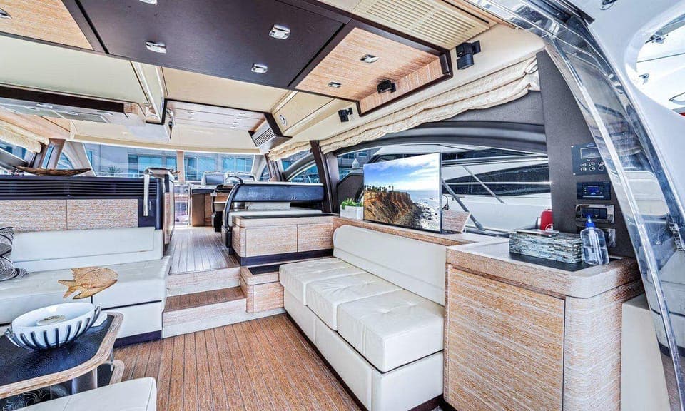 Marina Del Rey: Private Half-Day Azimut Yacht Charter Gallery Image 3